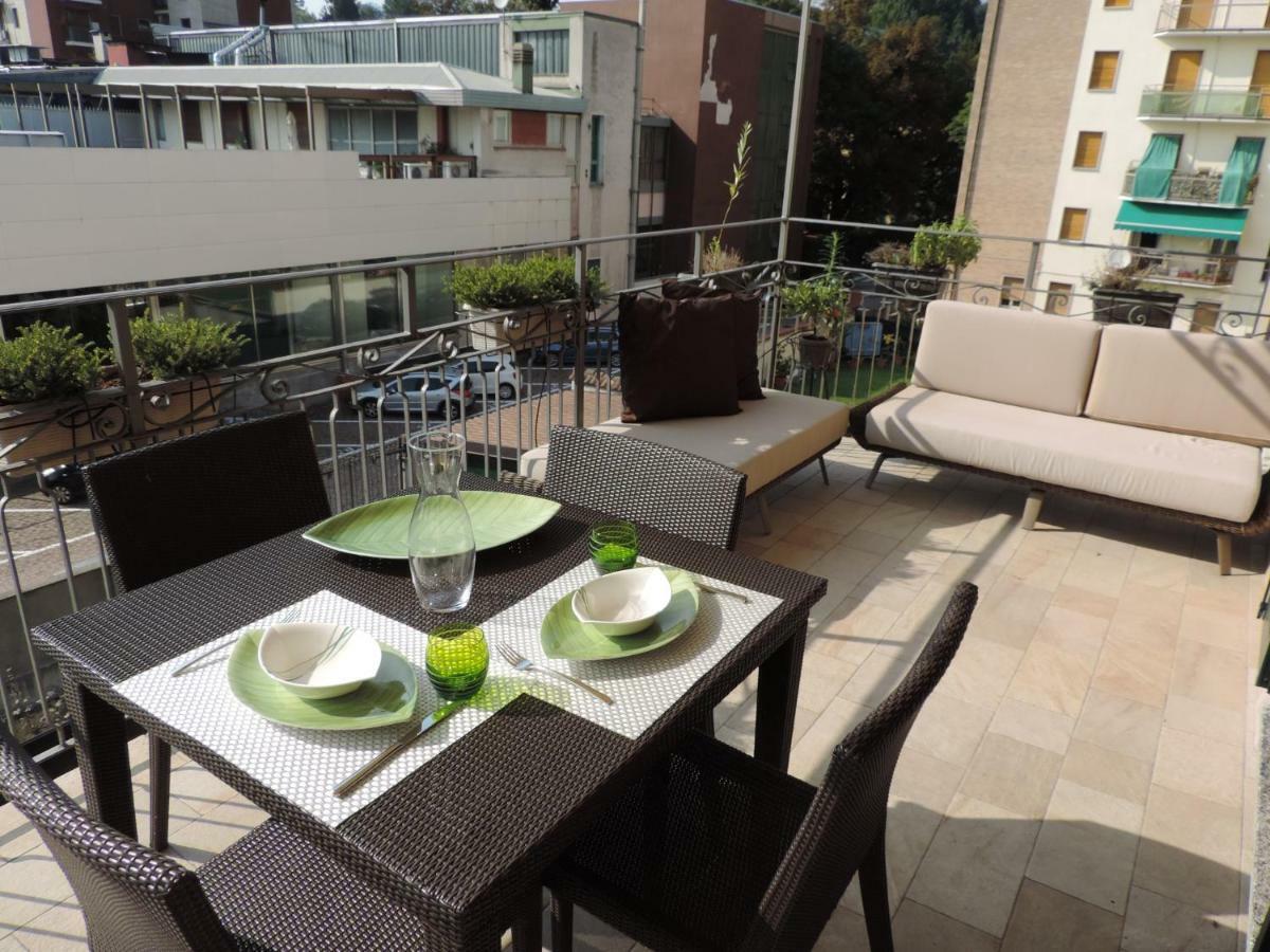 Feeling At Home - Varese Apartment Exterior foto